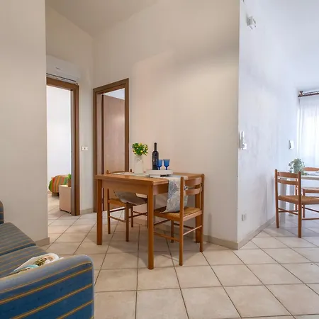 Nel Borgo * Isola Rossa (Sassari)
